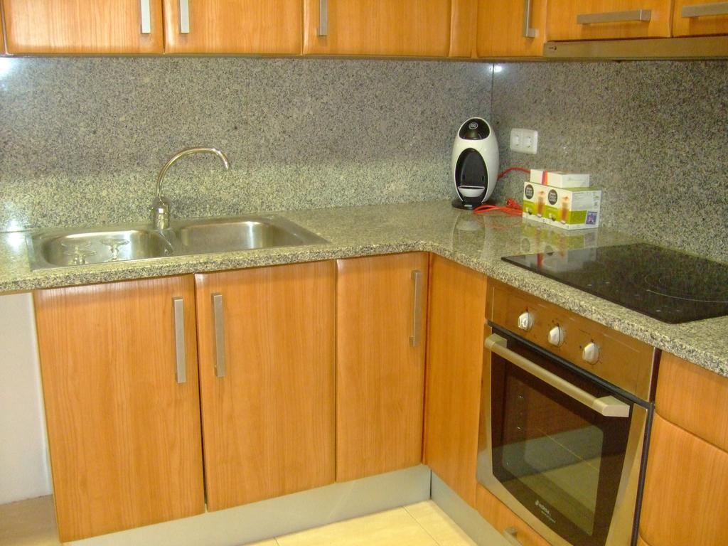 Besalut Apartment Екстериор снимка
